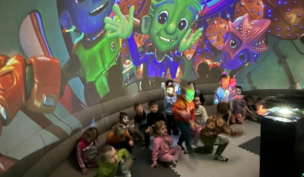Mobilne Planetarium Ufoludek